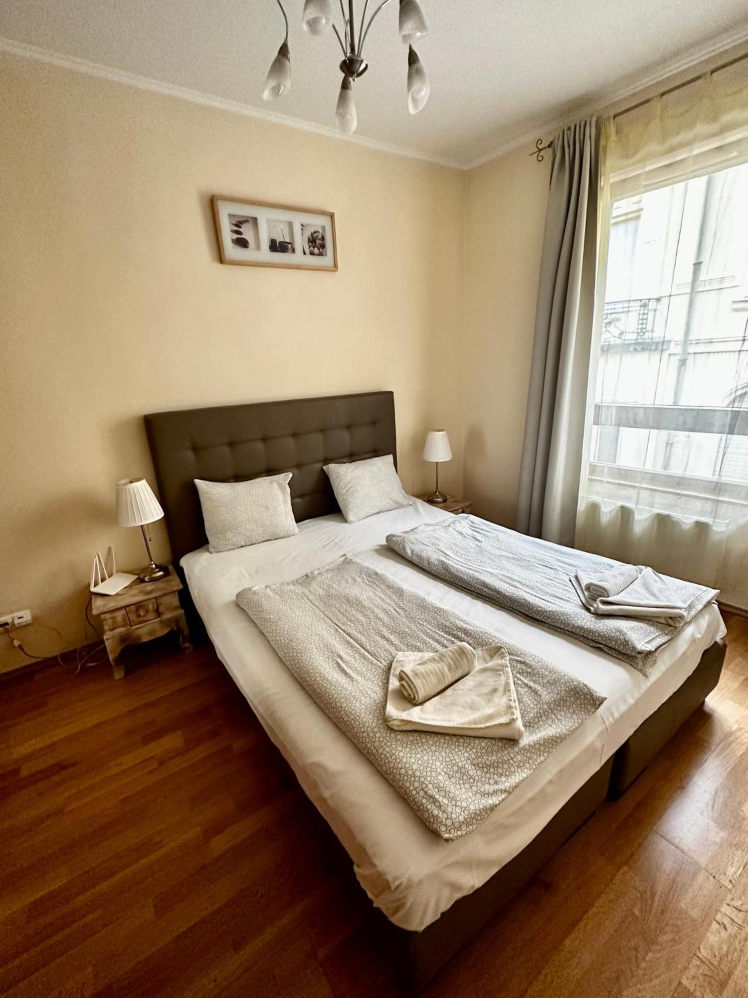 Leda Apartments Budapeste Exterior foto