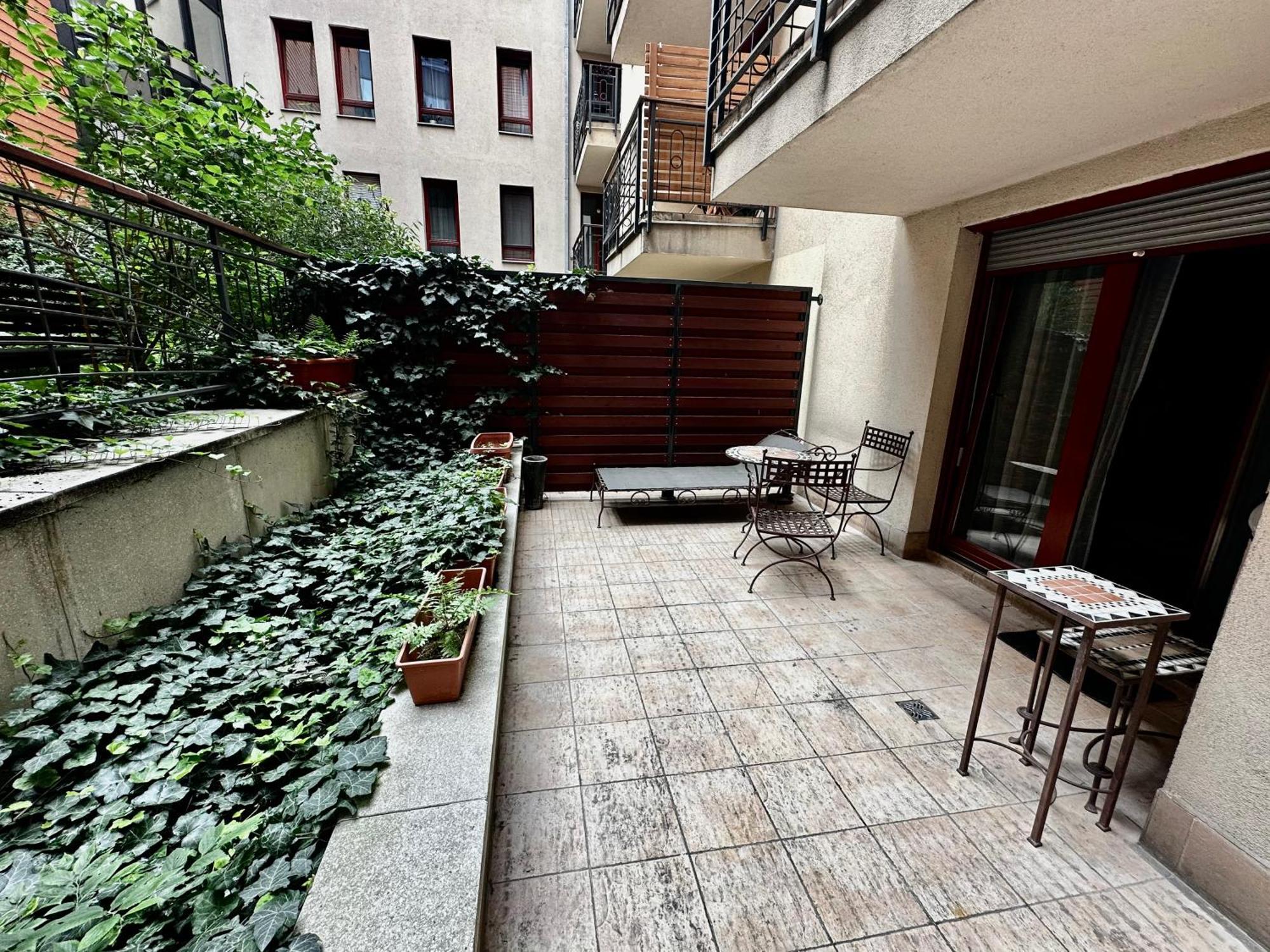 Leda Apartments Budapeste Exterior foto