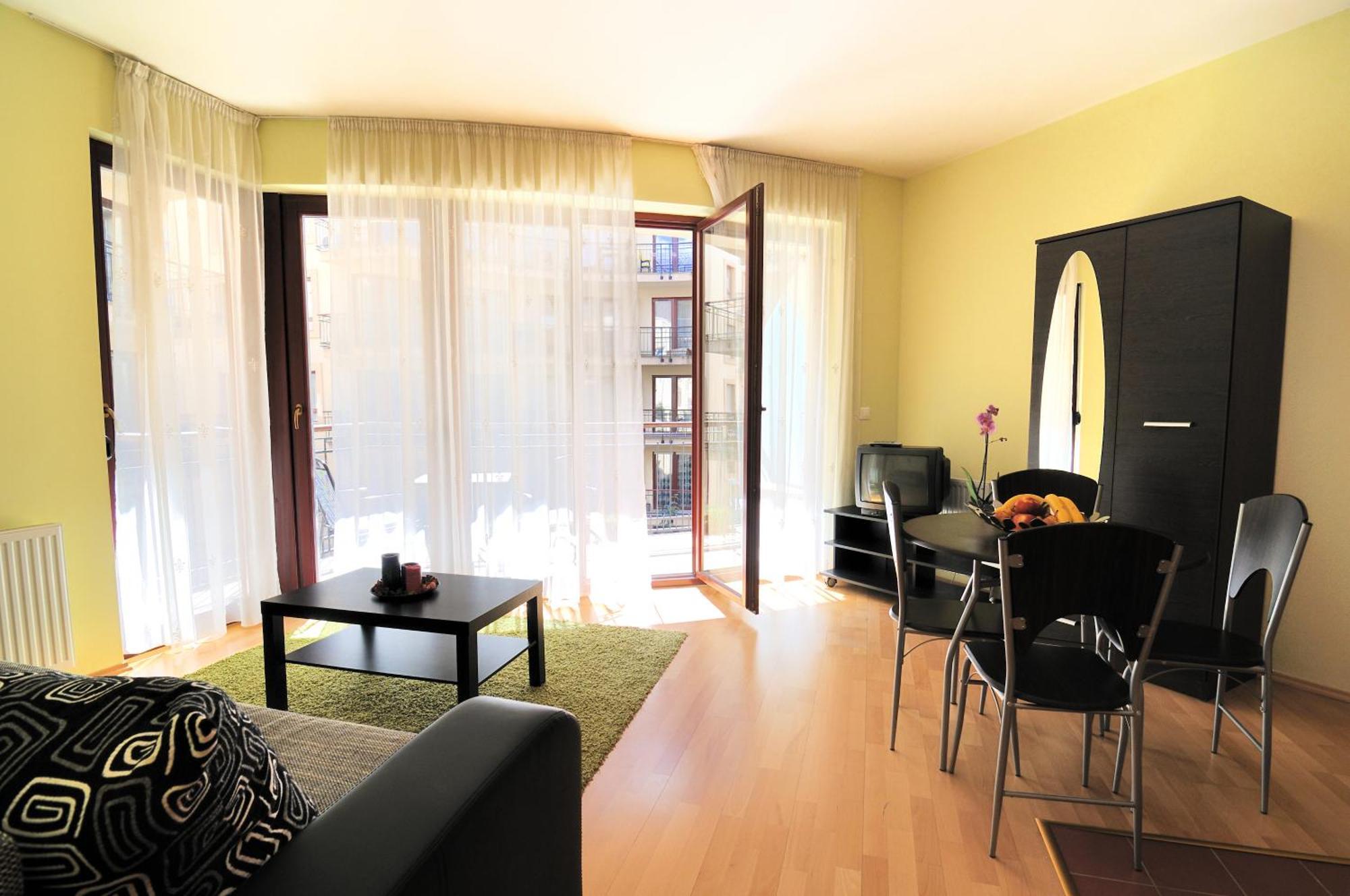 Leda Apartments Budapeste Exterior foto